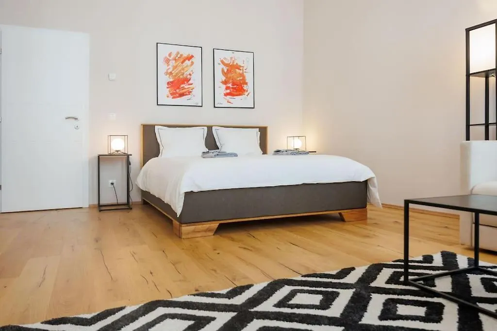 Apartment In Leopoldstadt Vienna Austria